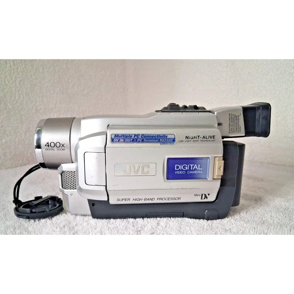 JVC Digital Video Camera with GR-DVL310U Battery *NOTHING TESTED*, CaseLogic Bag